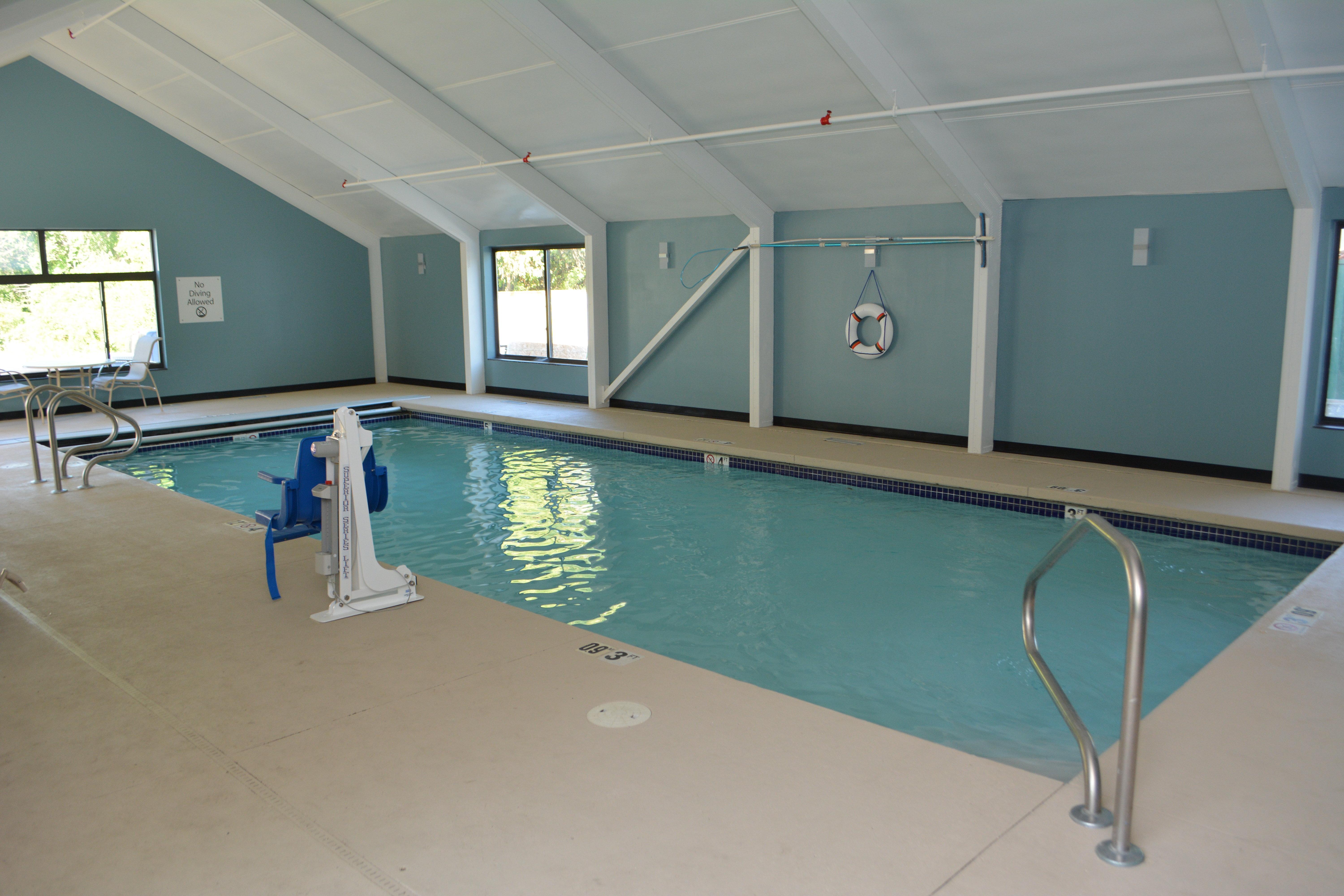 Holiday Inn Express & Suites Waterville - North By Ihg Εξωτερικό φωτογραφία
