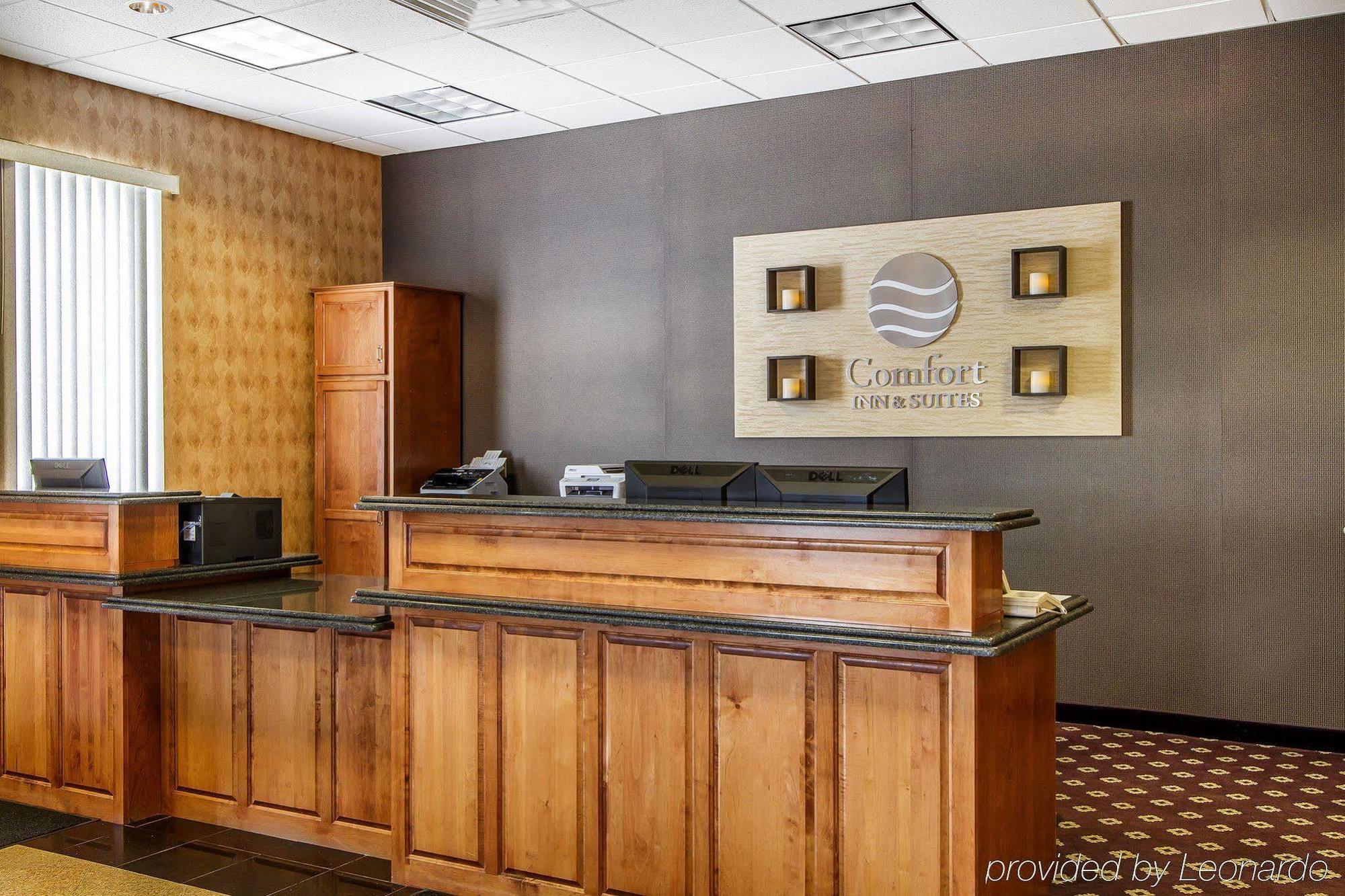 Holiday Inn Express & Suites Waterville - North By Ihg Εξωτερικό φωτογραφία