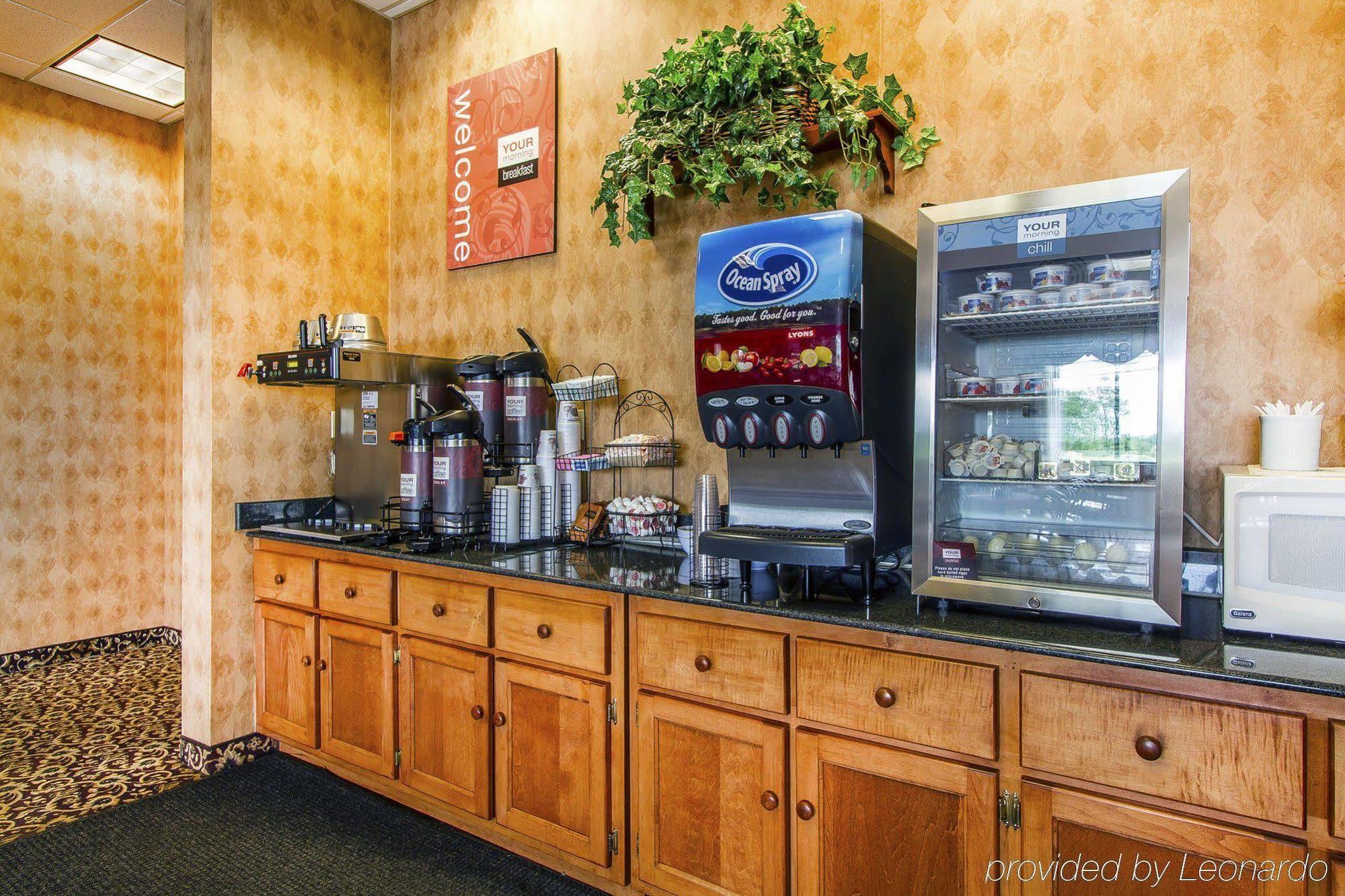 Holiday Inn Express & Suites Waterville - North By Ihg Εξωτερικό φωτογραφία