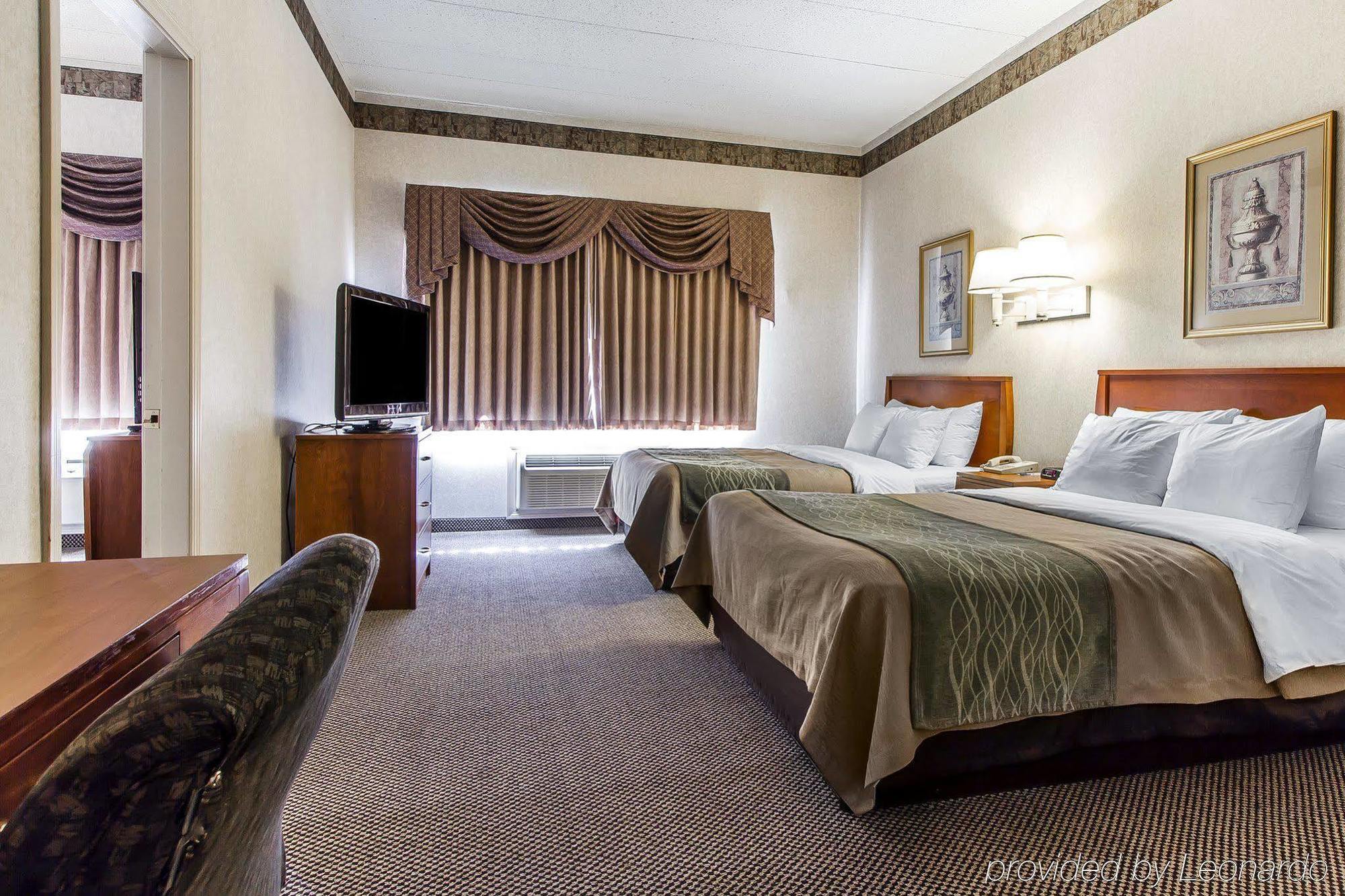 Holiday Inn Express & Suites Waterville - North By Ihg Εξωτερικό φωτογραφία