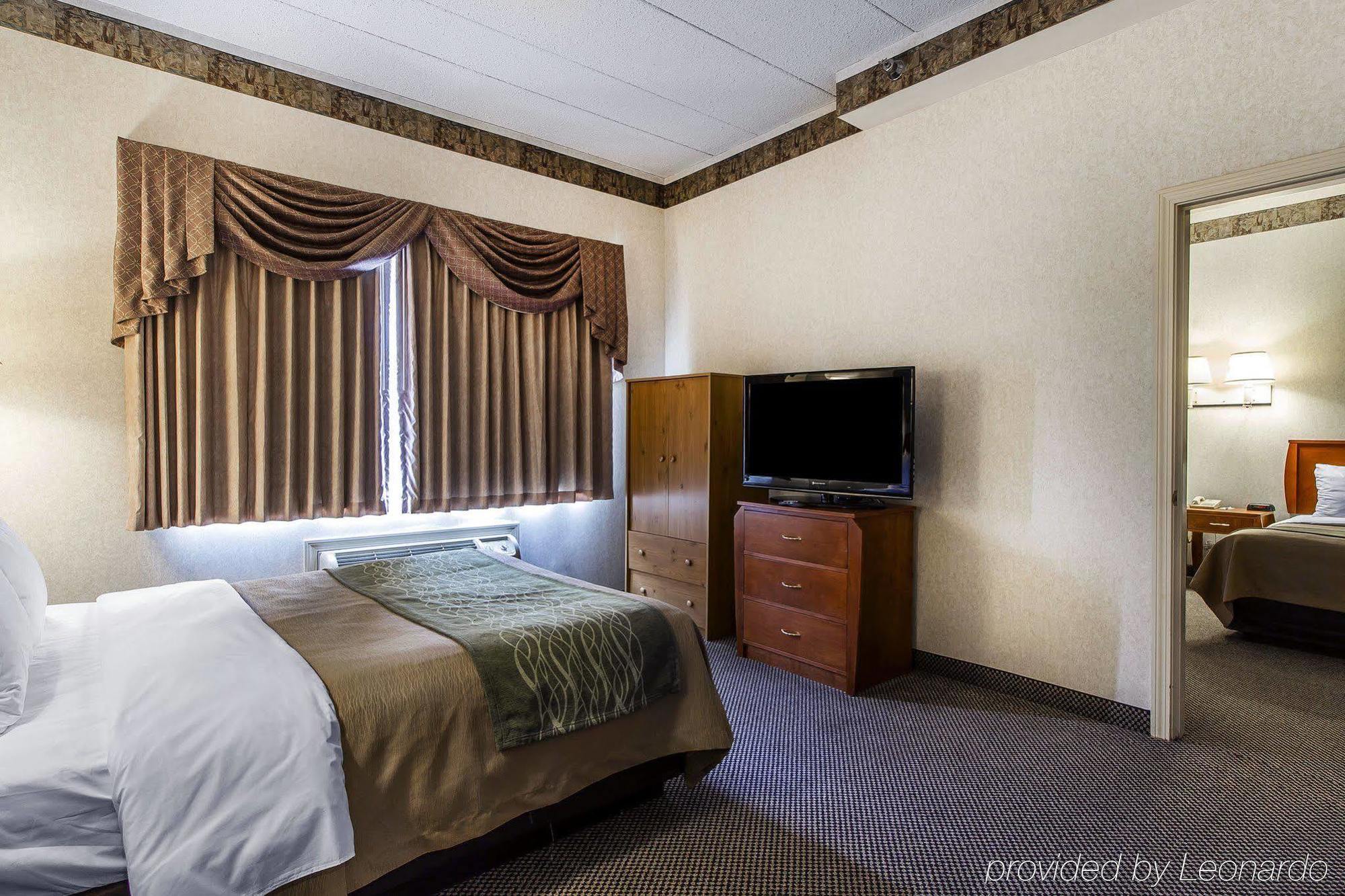 Holiday Inn Express & Suites Waterville - North By Ihg Εξωτερικό φωτογραφία